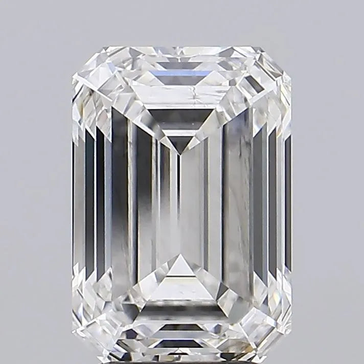 3.82 carats emerald diamond