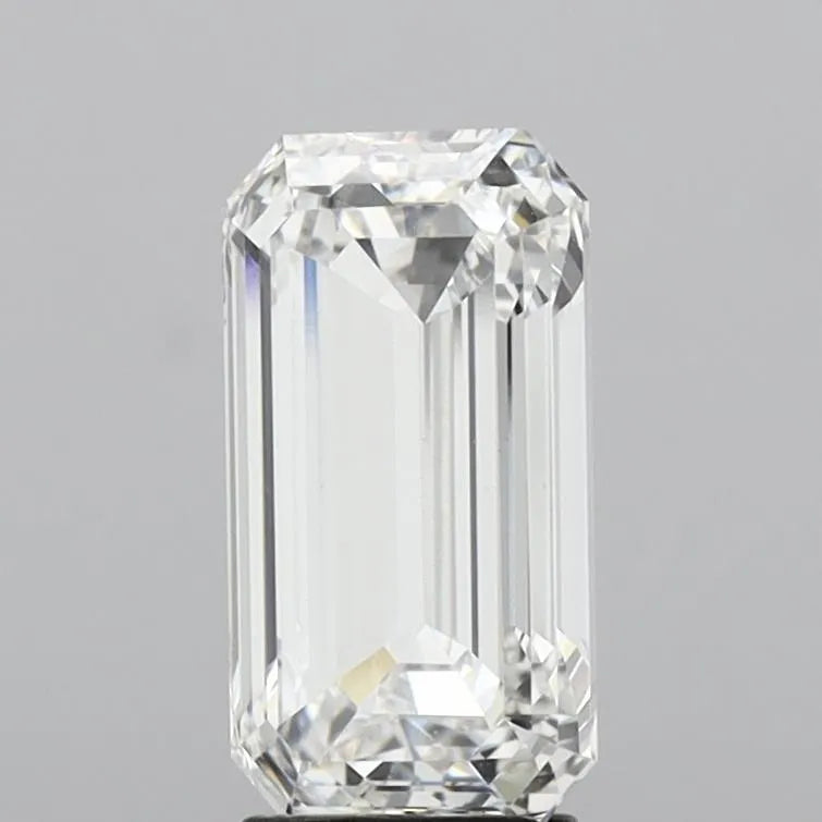 5 carats emerald diamond