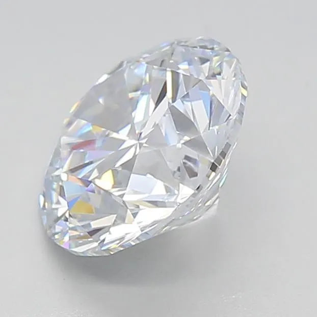 2 carats round diamond