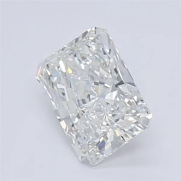 1.47 carats radiant diamond