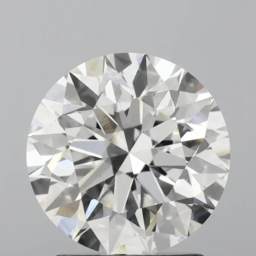 2.01 carats round diamond