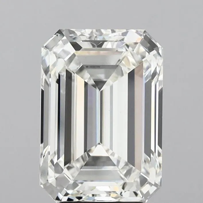 5.02 carats emerald diamond