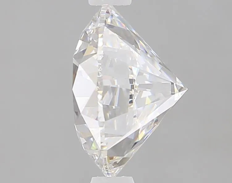 2.32 carats round diamond