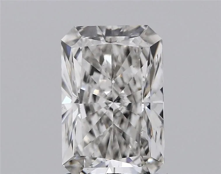 2 carats radiant diamond
