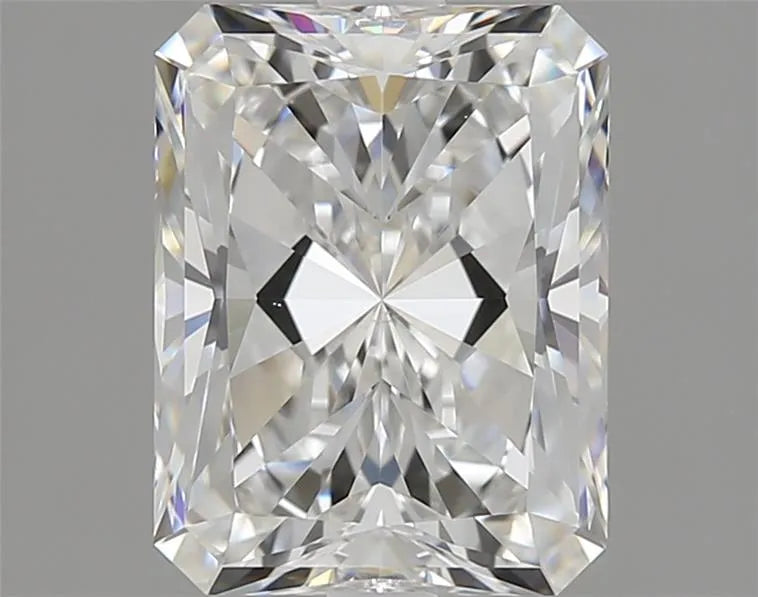 2 carats radiant diamond