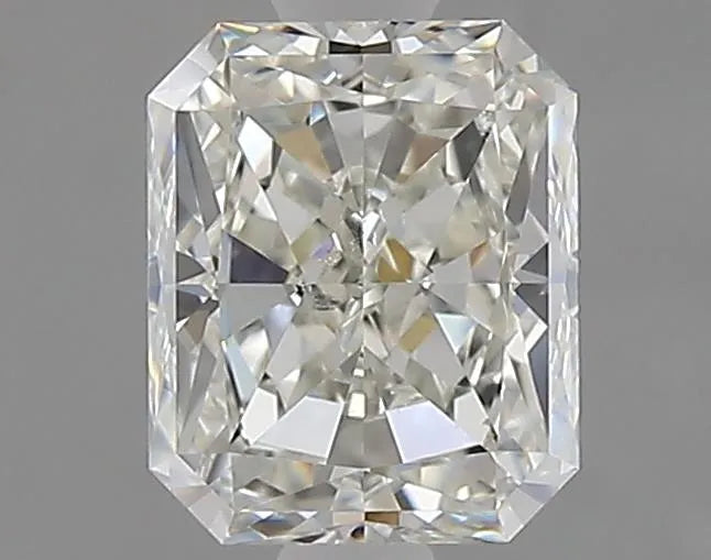 1.5 carats radiant diamond