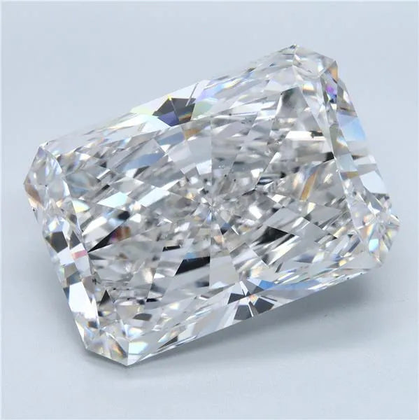 14 carats radiant diamond