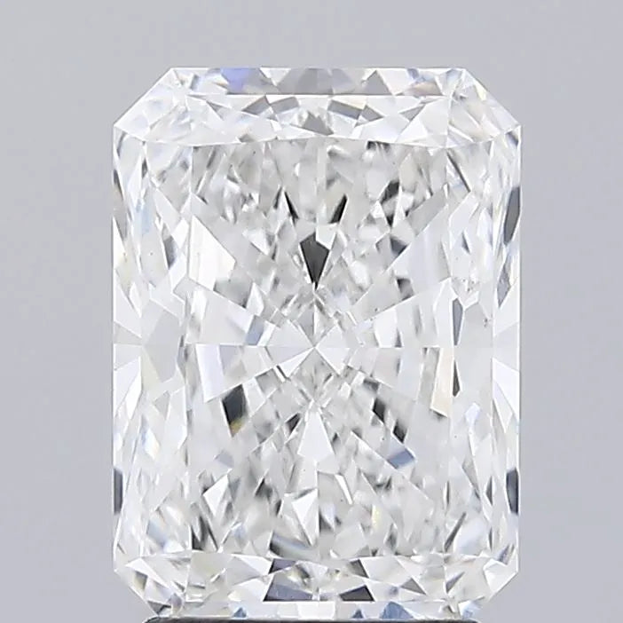 2.46 carats radiant diamond