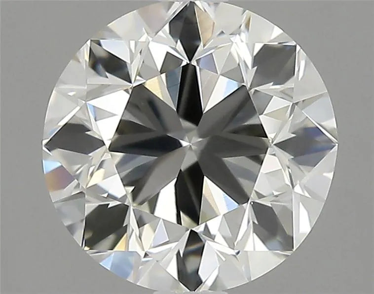 1.6 carats round diamond