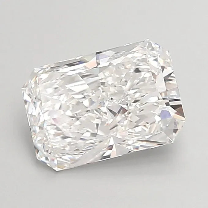3.00ct radiant lab grown diamond (colour e, clarity vvs2, igi certified)