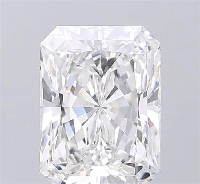 3.04ct radiant lab grown diamond (colour e, clarity vvs2, igi certified)