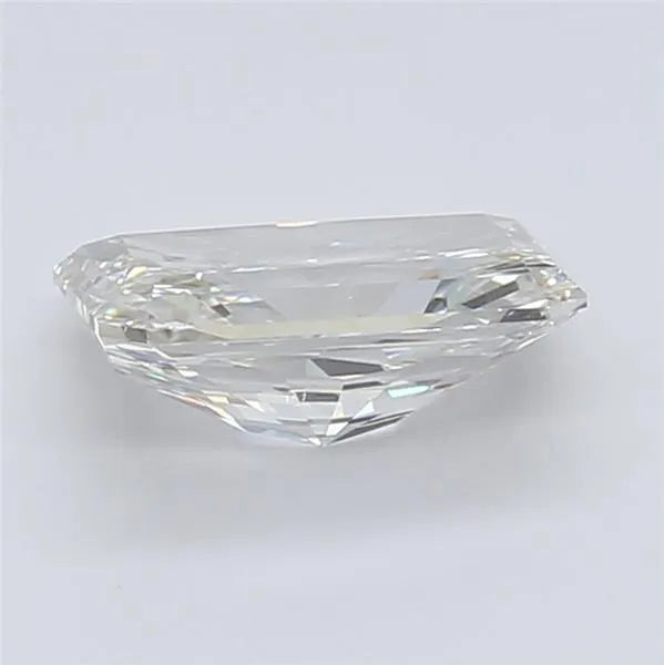 1.86 carats radiant diamond