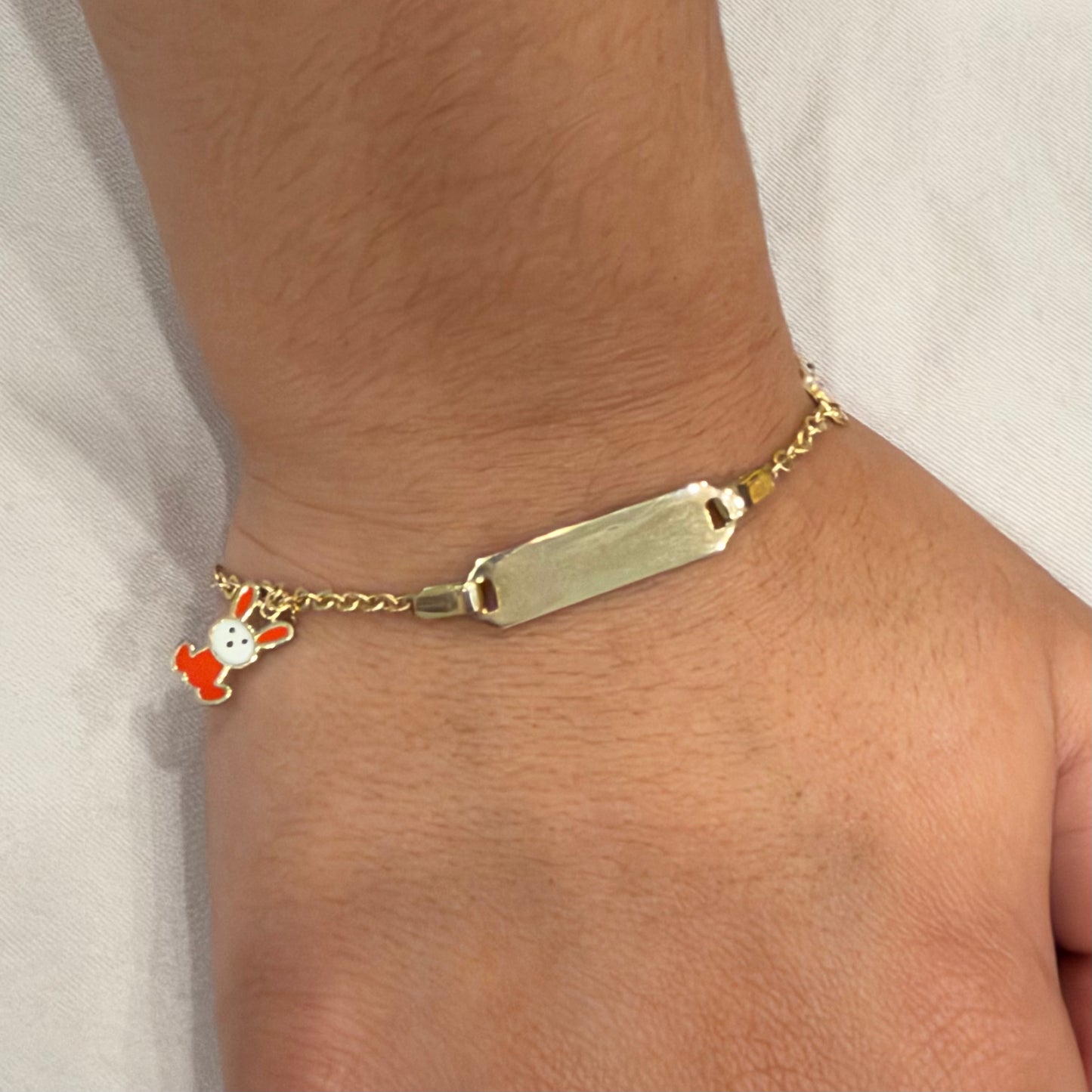 children's 10k solid yellow gold teddy bear charm bracelet