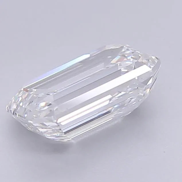 2.02 carats emerald diamond