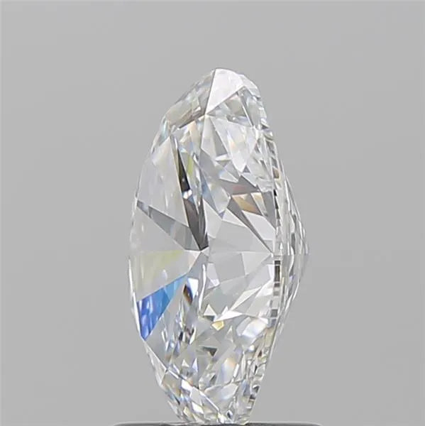 1.7 carats oval diamond