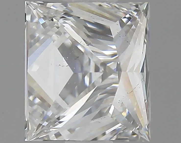 0.8 carats princess diamond