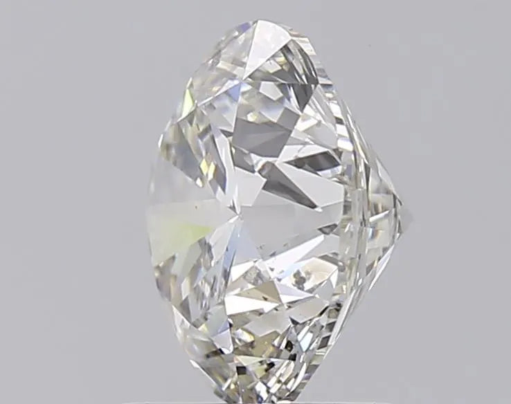 2 carats round diamond