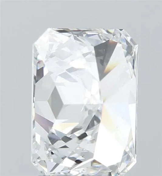 2.74 Carats RADIANT Diamond