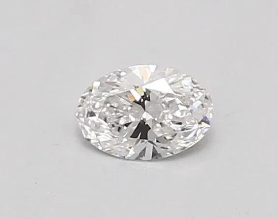 0.3 carats oval diamond