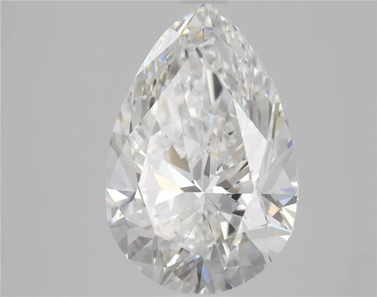 2.01 carats pear diamond