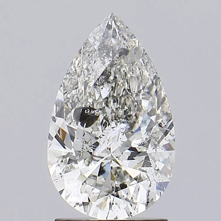 2 carats pear diamond