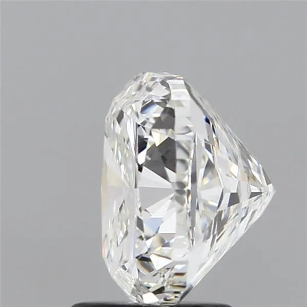 3 carats cushion brilliant diamond