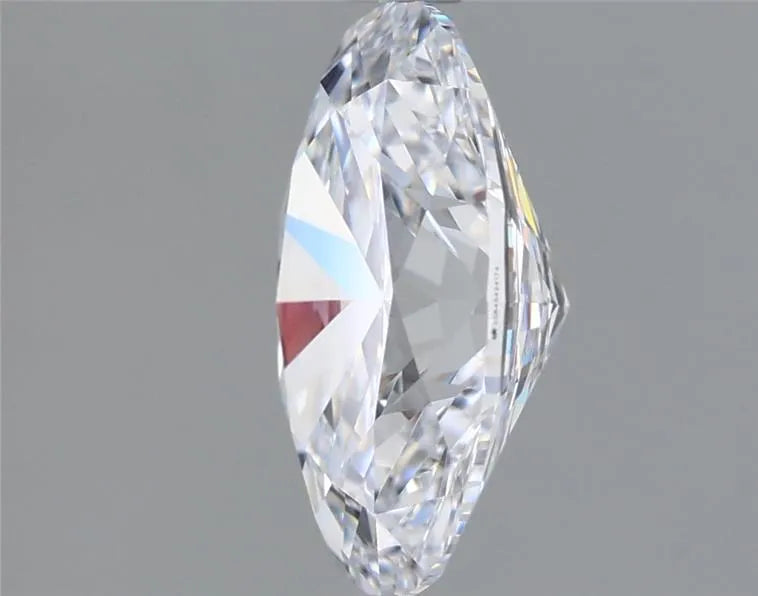 1.97 carats oval diamond