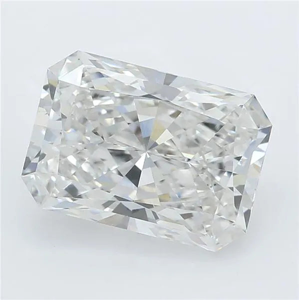 1.77 carats radiant diamond