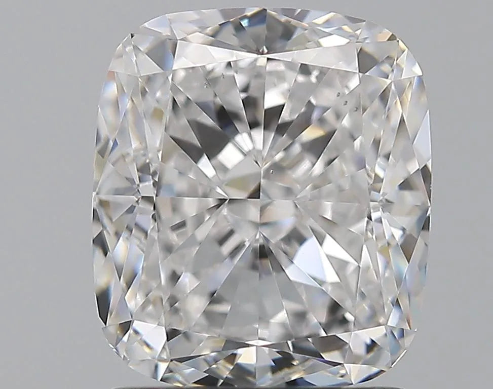 2 carats cushion brilliant diamond