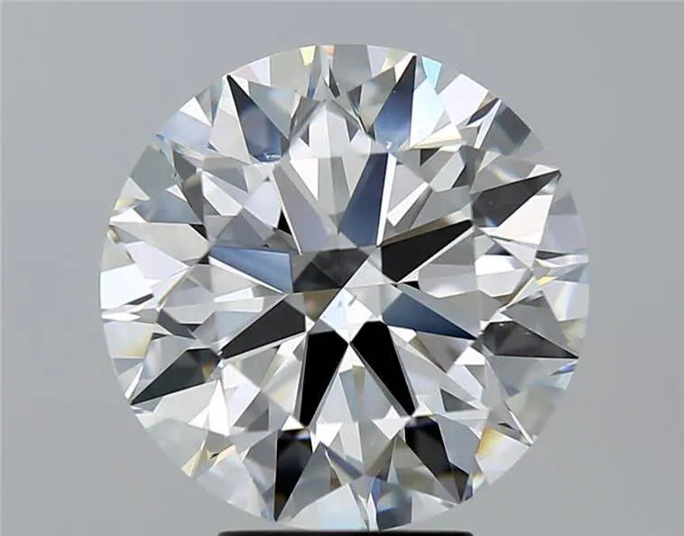 5.68 carats round diamond