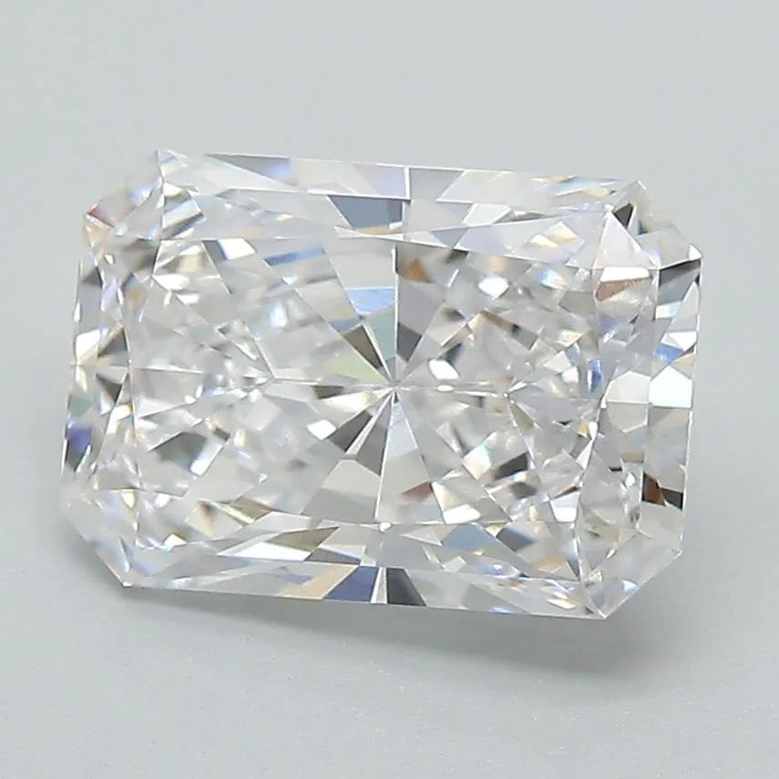 2.55 carats radiant diamond