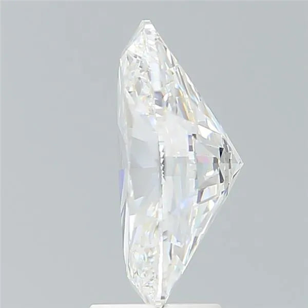 4.16 carats oval diamond