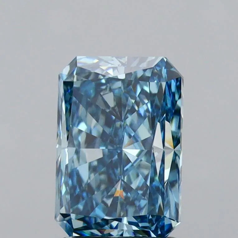 2.01 carats radiant diamond