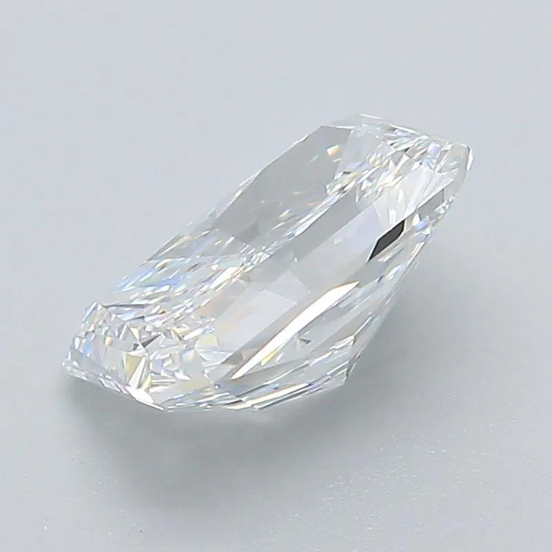 1.86 carats radiant diamond