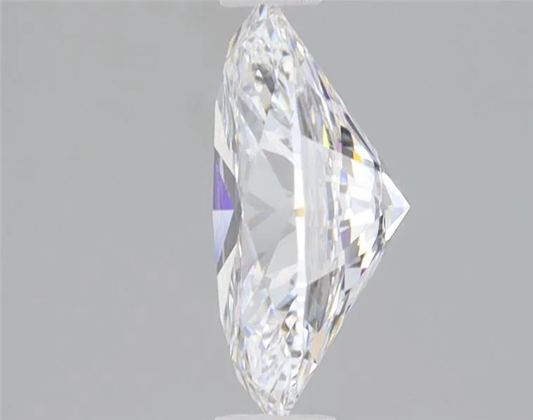 2.09 carats oval diamond