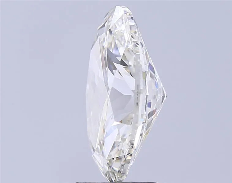 4.02 carats oval diamond