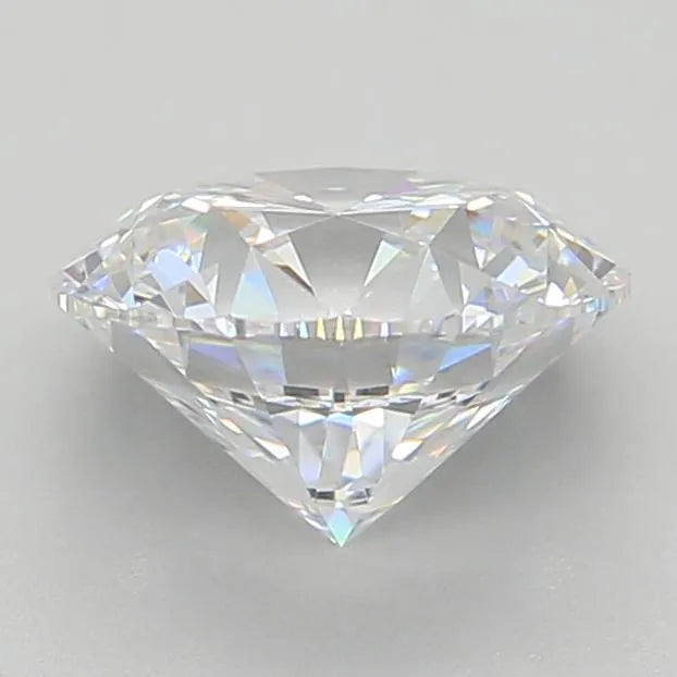 1.3 carats round diamond