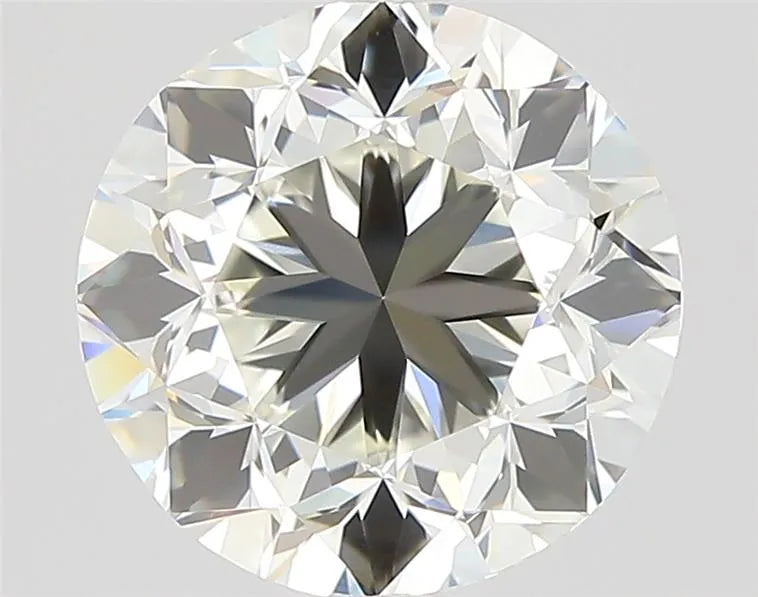 2.01 carats round diamond