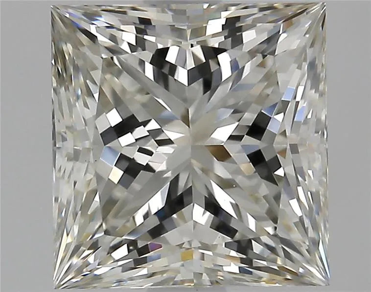 1.92 carats princess diamond