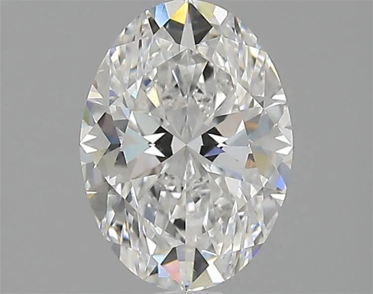 1.5 carats oval diamond