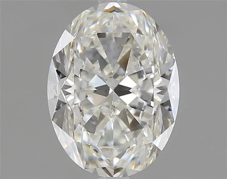 1.7 carats oval diamond