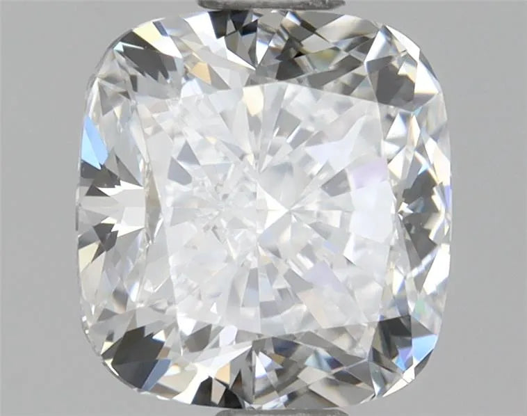 0.9 carats cushion brilliant diamond