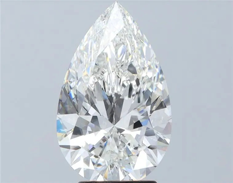 3.65 carats pear diamond