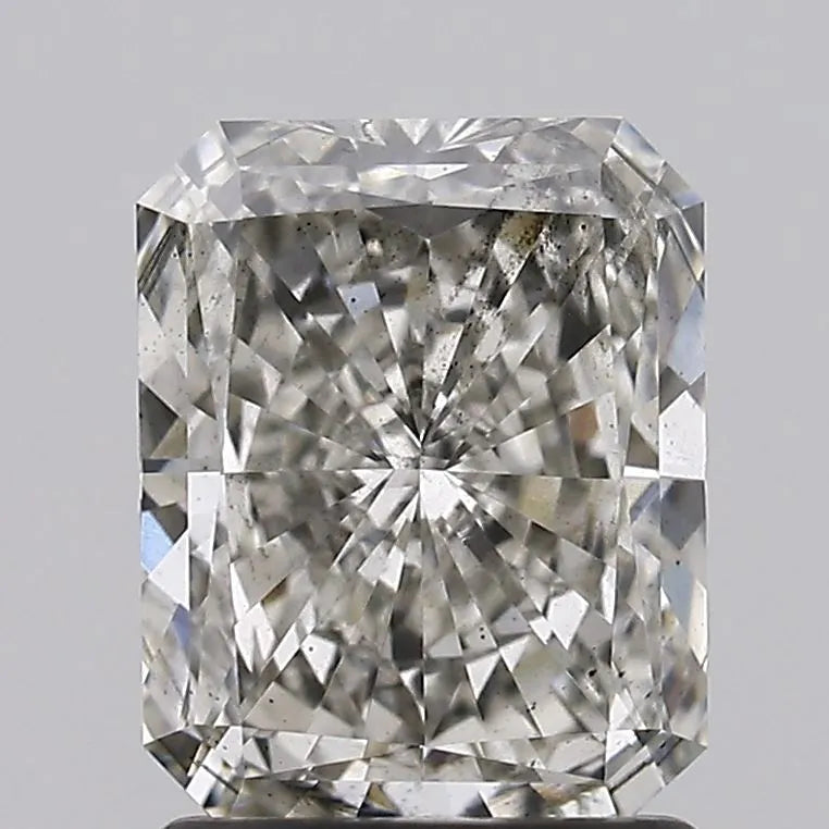 1.53 carats radiant diamond