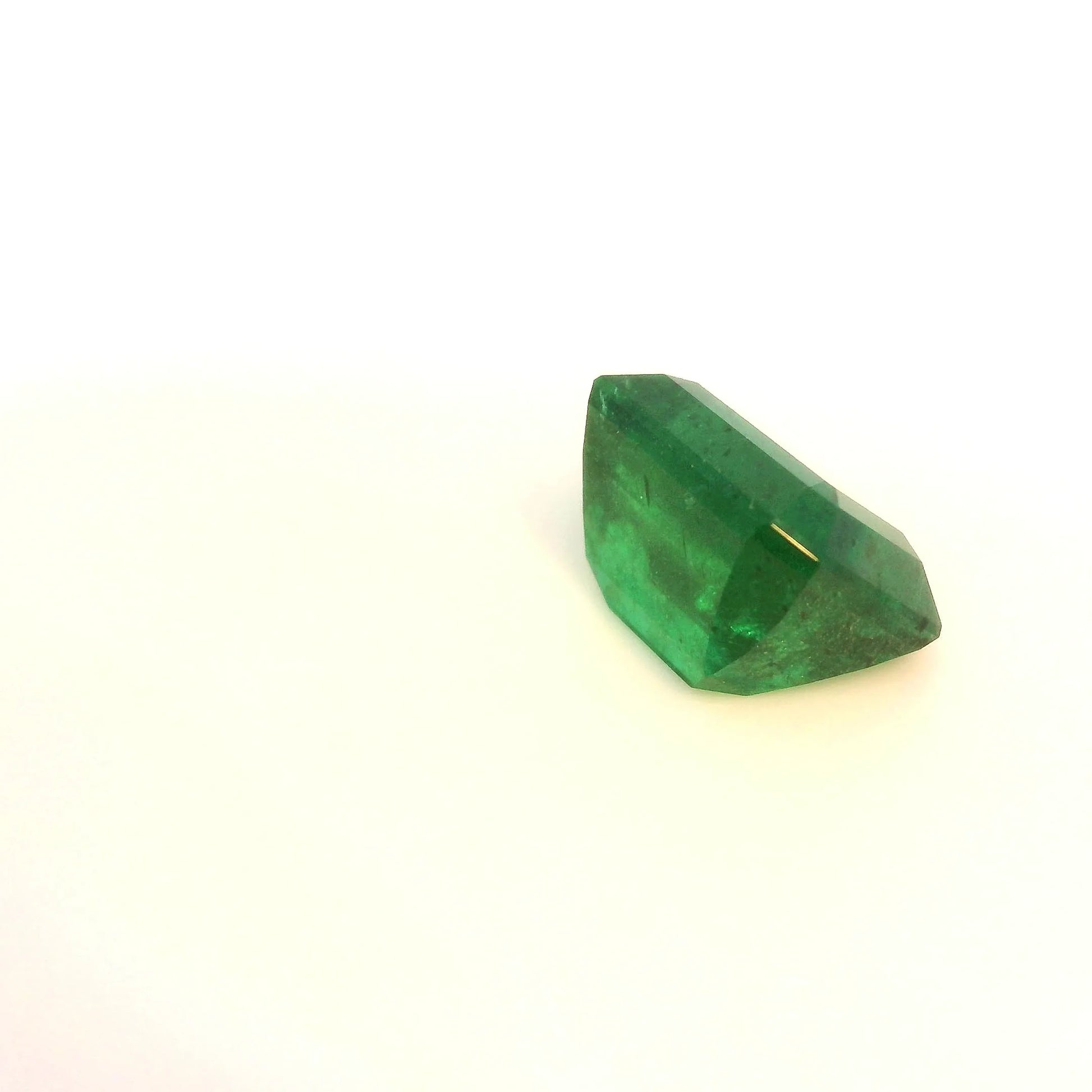 2.25ct Emerald Natural Emerald (Colour Green, Clarity Moderately Included, Cut Faceted)