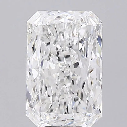2.72ct Radiant Lab Grown Diamond (Colour E, Clarity VVS2, IGI Certified)
