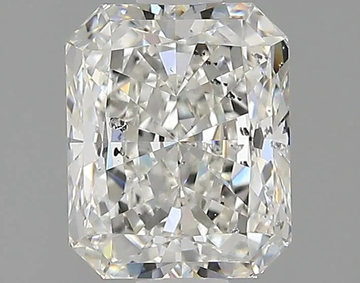 2 carats radiant diamond