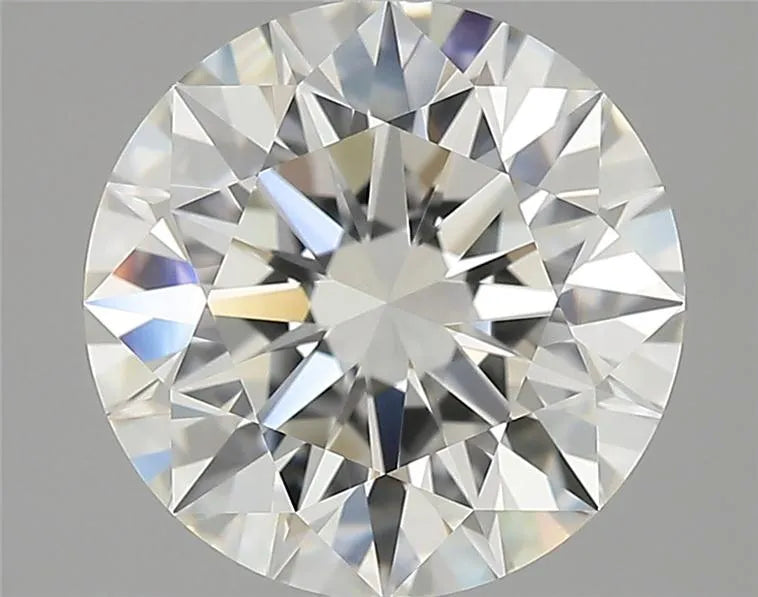 3.07 carats round diamond