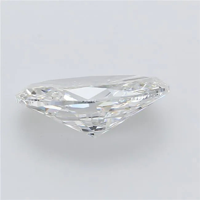 3 carats oval diamond